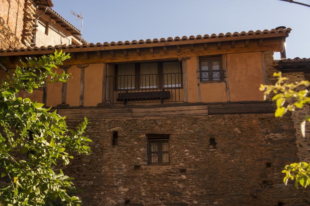 Molino Del Medio Guest House Robledillo De Gata Luaran gambar